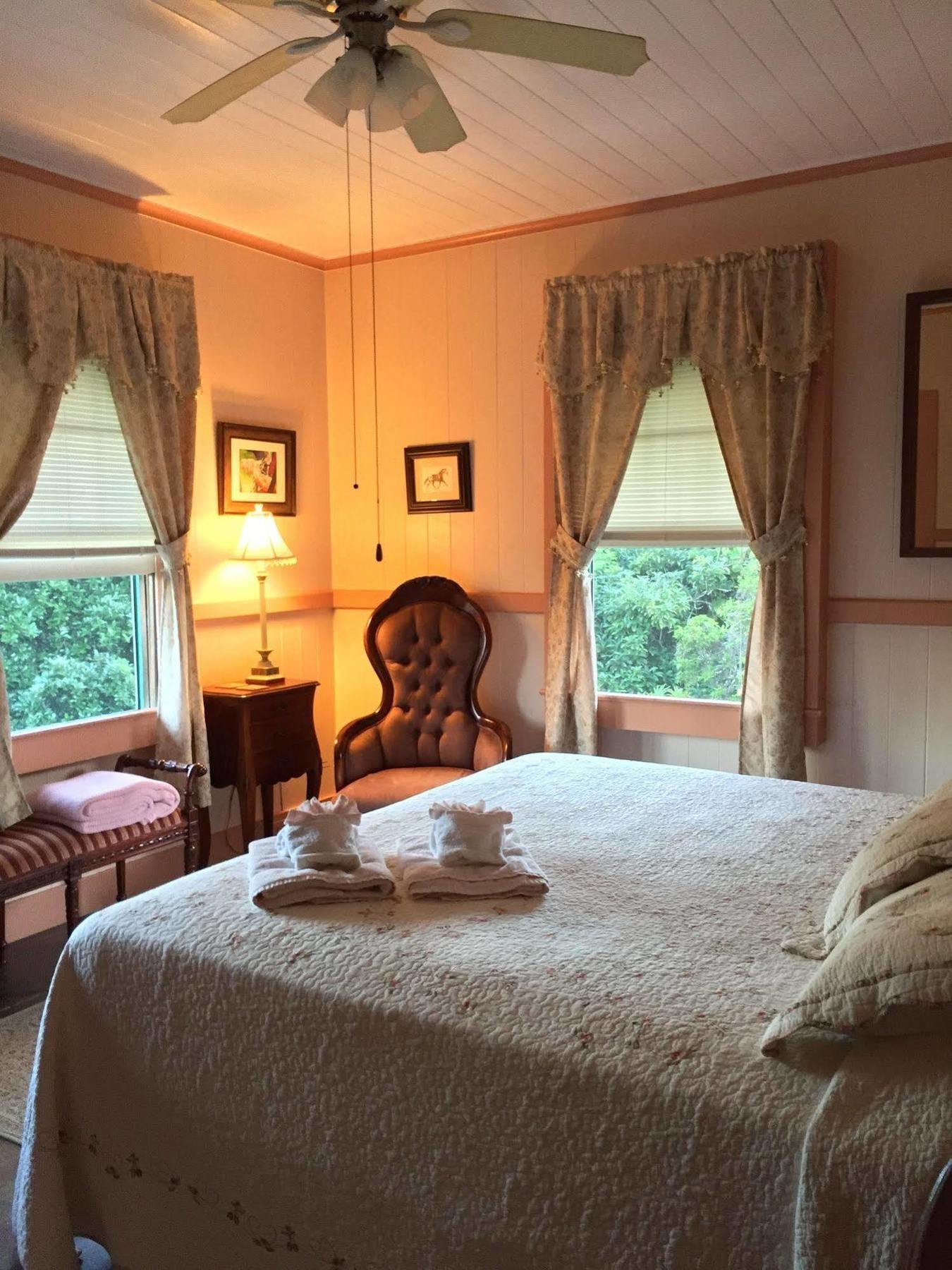 Maureen'S Bed And Breakfast Hilo Ngoại thất bức ảnh